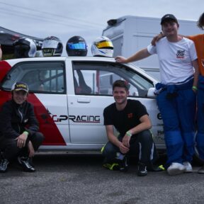 KART’ISMANS, notre équipe d’étudiants pour courir aux 24H de l’Essec !